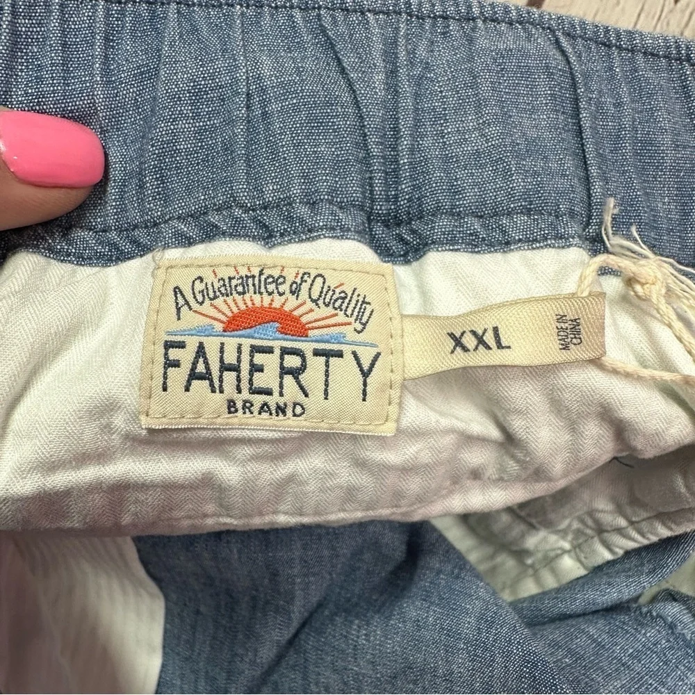 NWT faherty essential chambray short 6.5